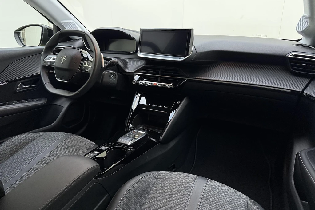 Peugeot 208 – foto 14