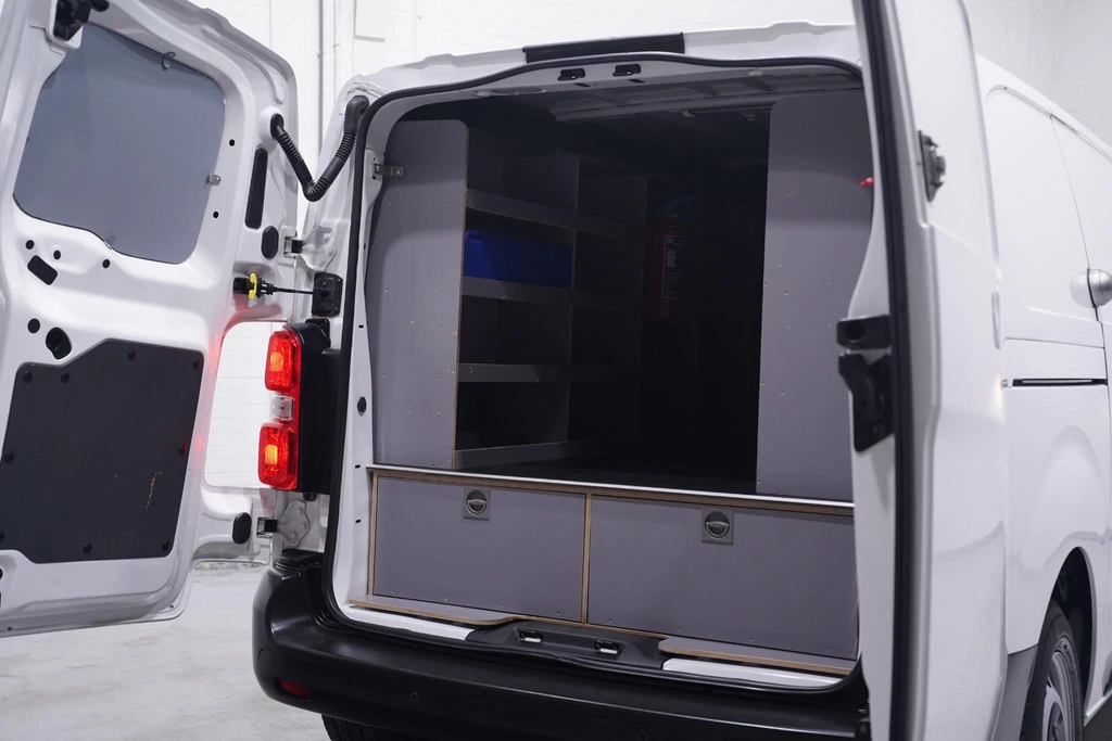 Opel Vivaro – foto 15