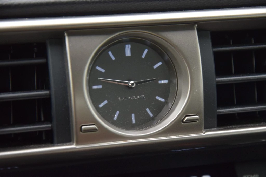 Lexus IS – foto 21