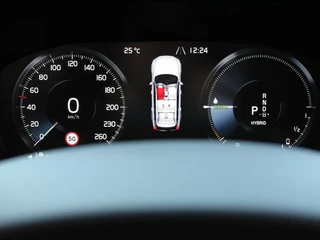 Volvo XC90 – thumbnail 31