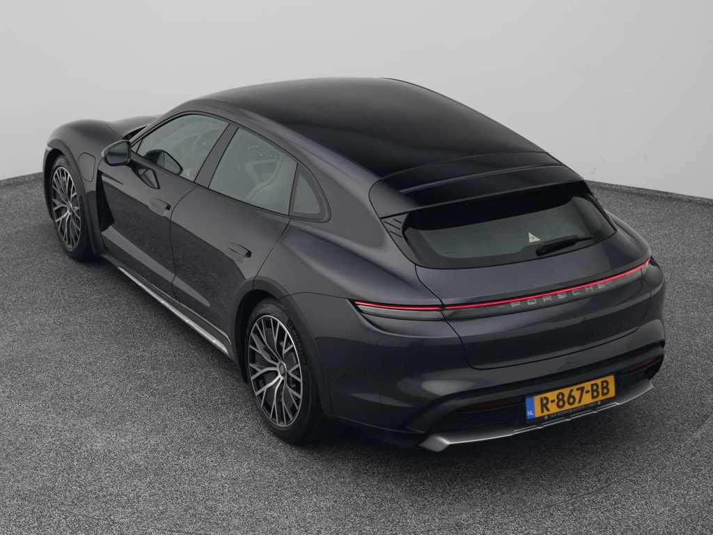 Porsche Taycan – foto 6
