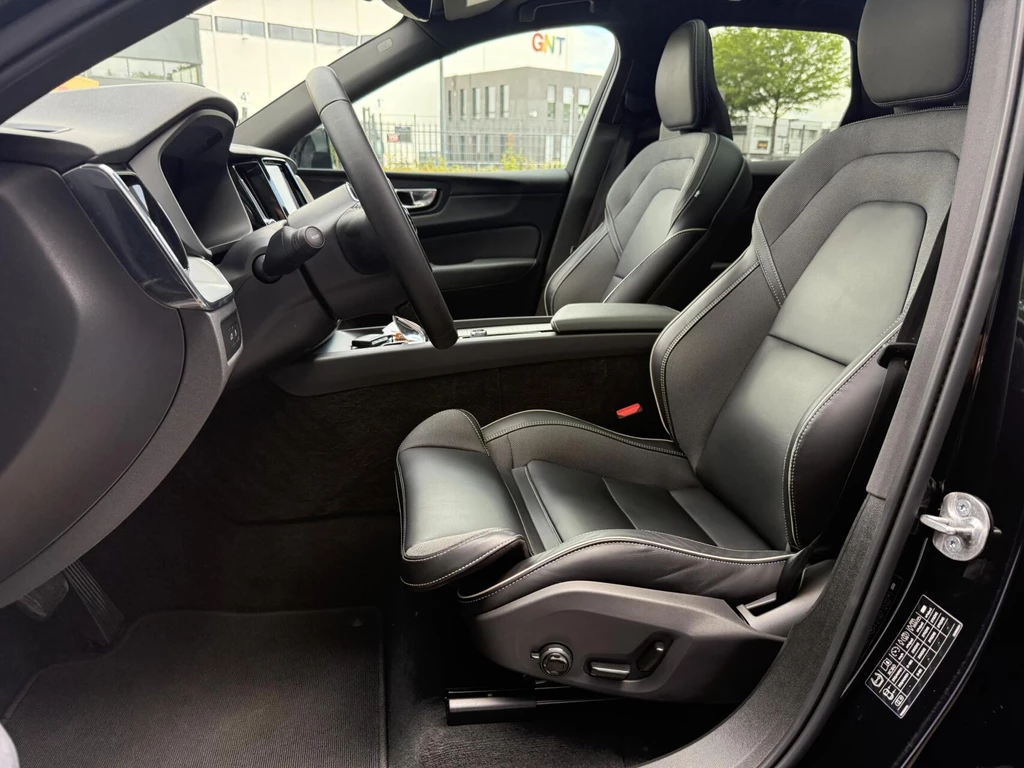 Volvo XC60 – foto 9