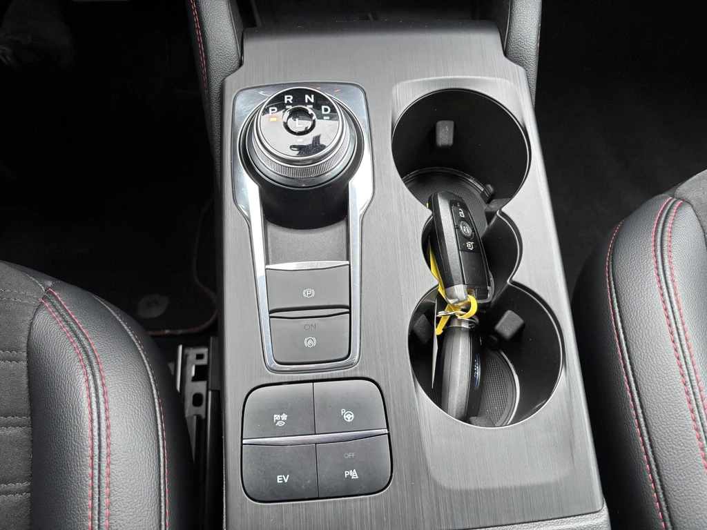 Ford Kuga – foto 15