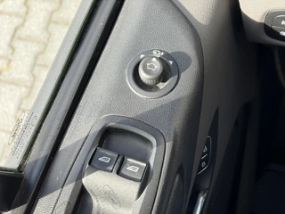 Ford Transit Custom – thumbnail 26