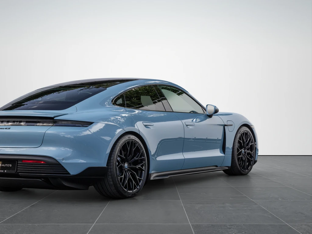 Porsche Taycan – foto 7