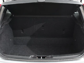 Volvo V40 – thumbnail 30