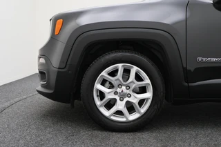 Jeep Renegade – thumbnail 23