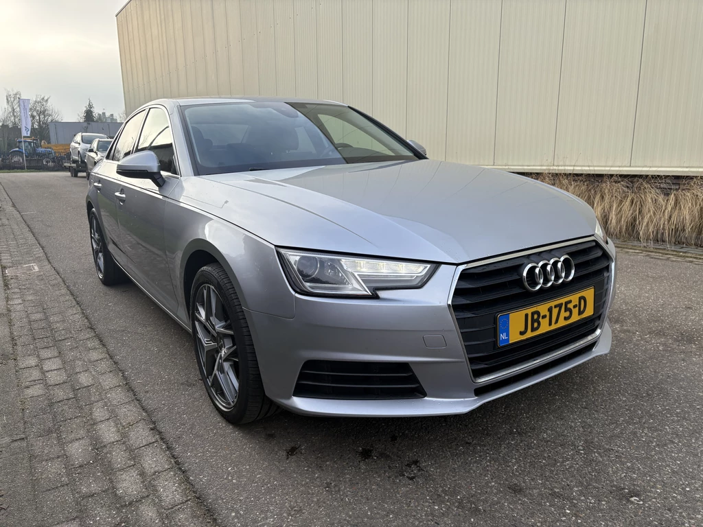 Audi A4 – foto 8