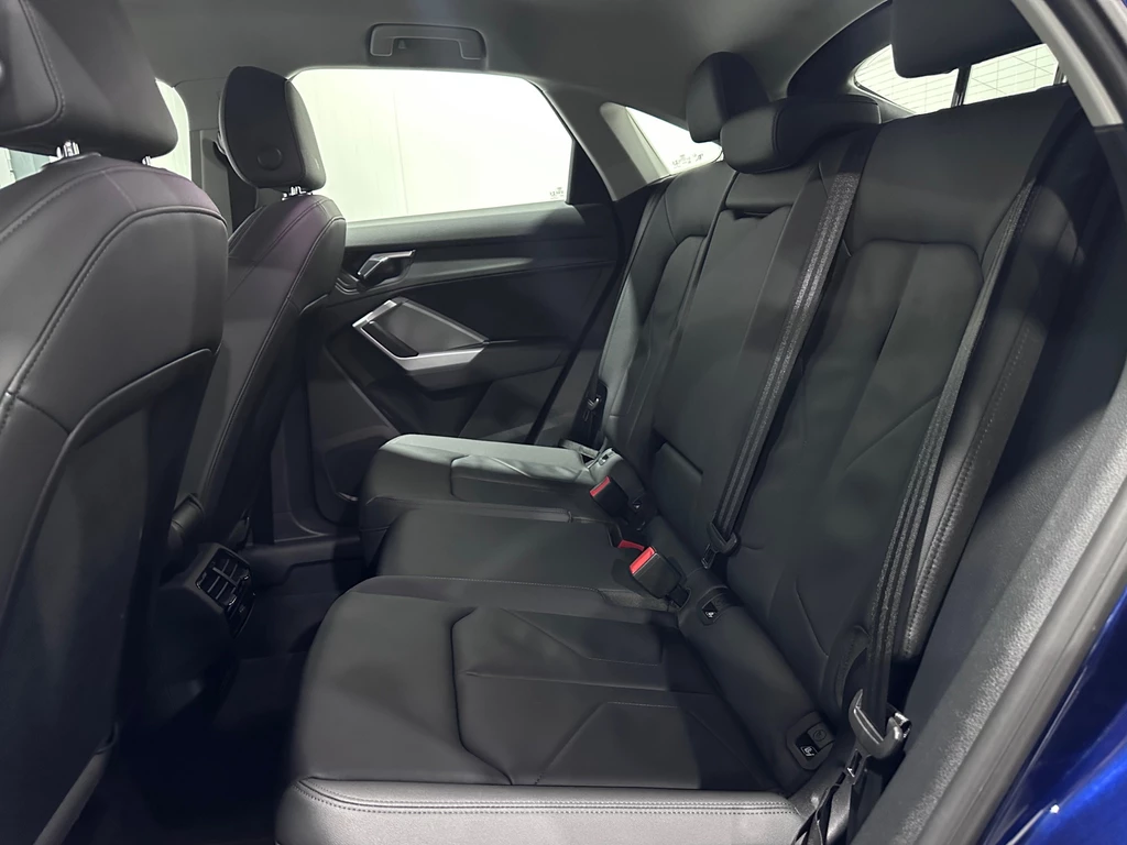 Audi Q3 – foto 16