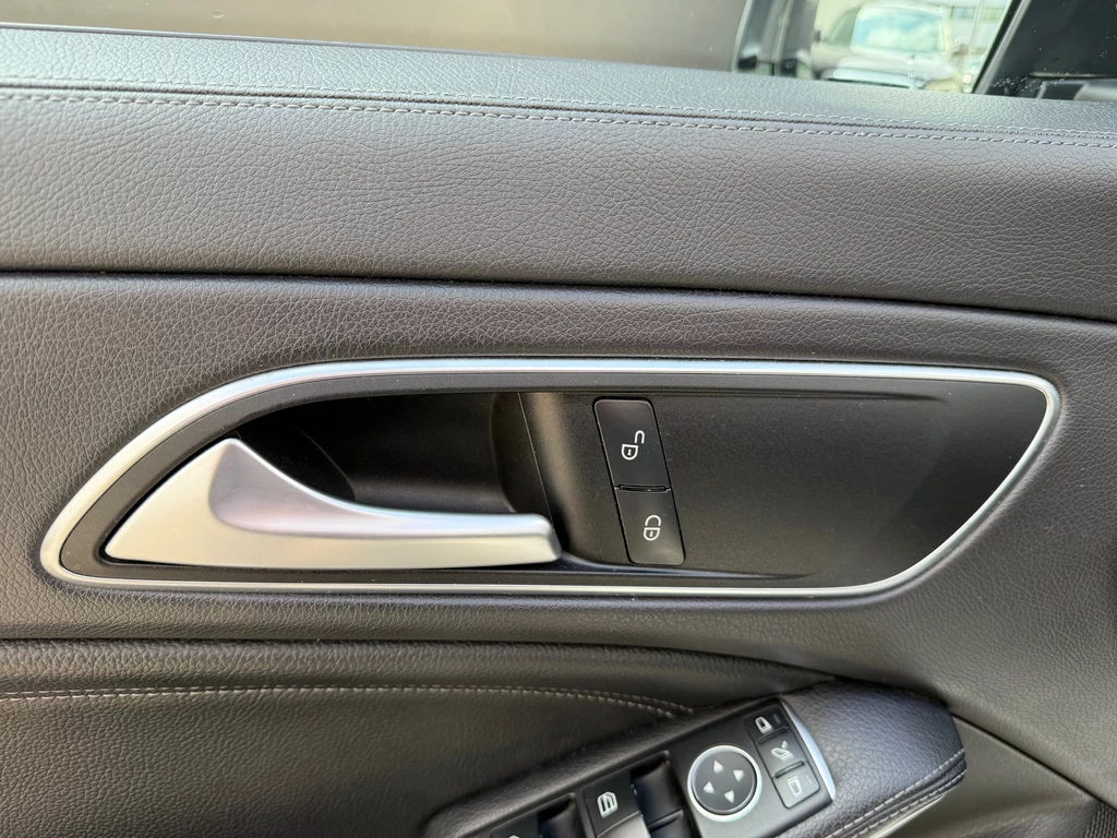 Mercedes-Benz CLA – foto 39