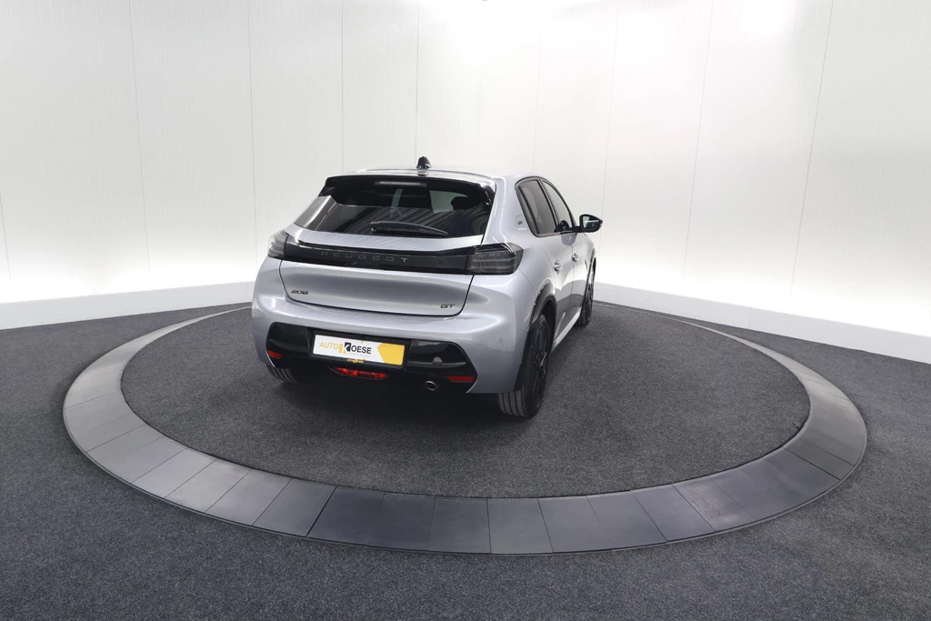 Peugeot 208 – foto 13