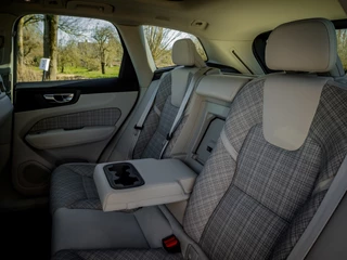 Volvo XC60 – thumbnail 13