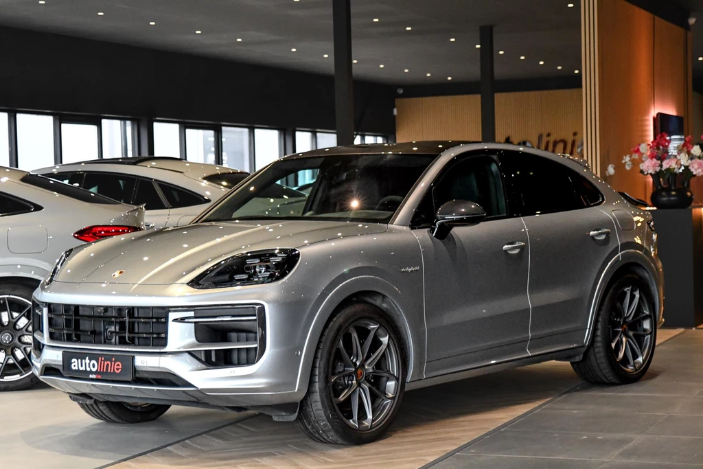Porsche Cayenne – foto 1