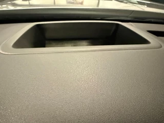 Land Rover Range Rover Velar – thumbnail 50