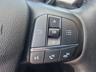 Ford Kuga – thumbnail 22