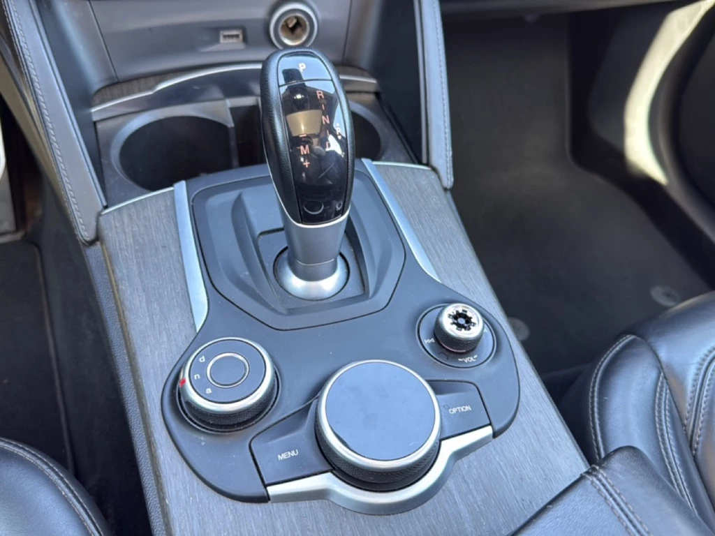 Alfa Romeo Stelvio – foto 14