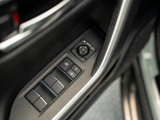 Toyota RAV4 – thumbnail 32