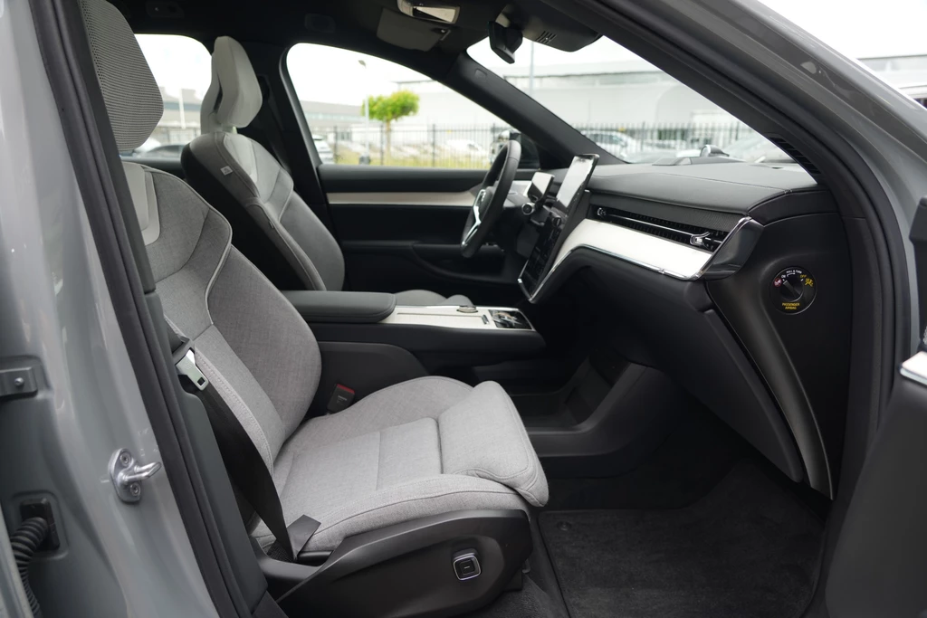 Volvo EX90 – foto 10