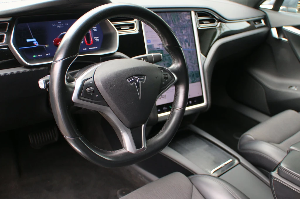 Tesla Model S – foto 13