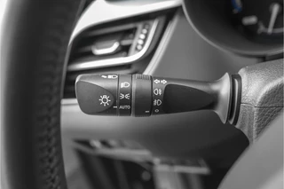 Toyota C-HR – thumbnail 35
