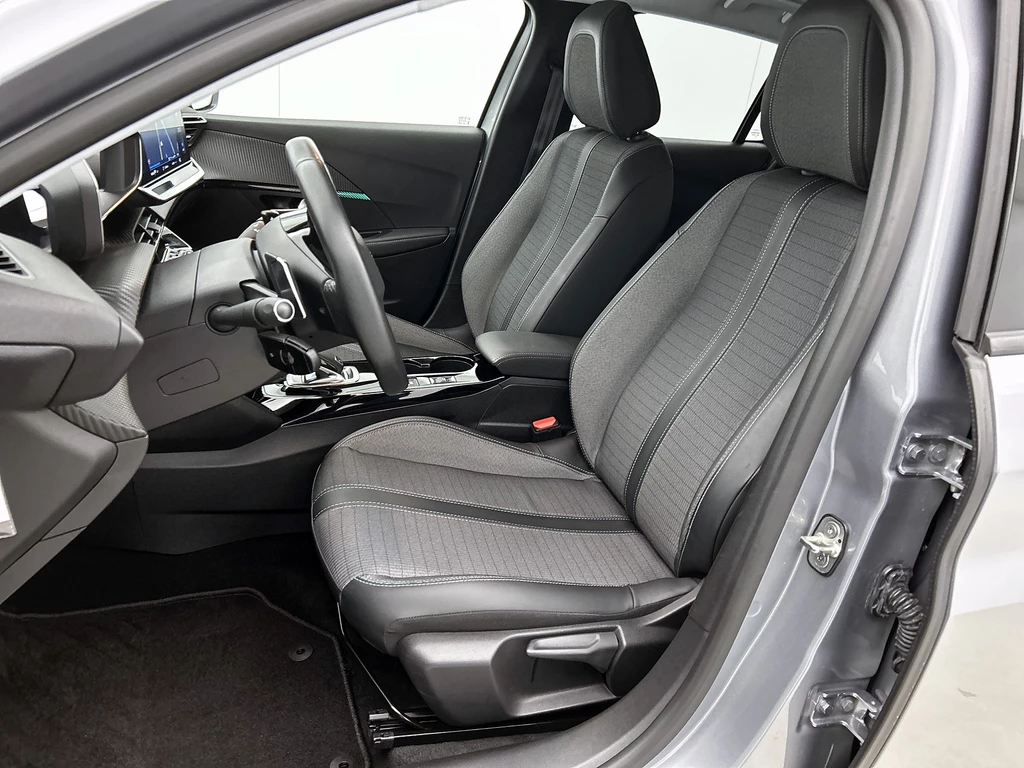 Peugeot 208 – foto 39