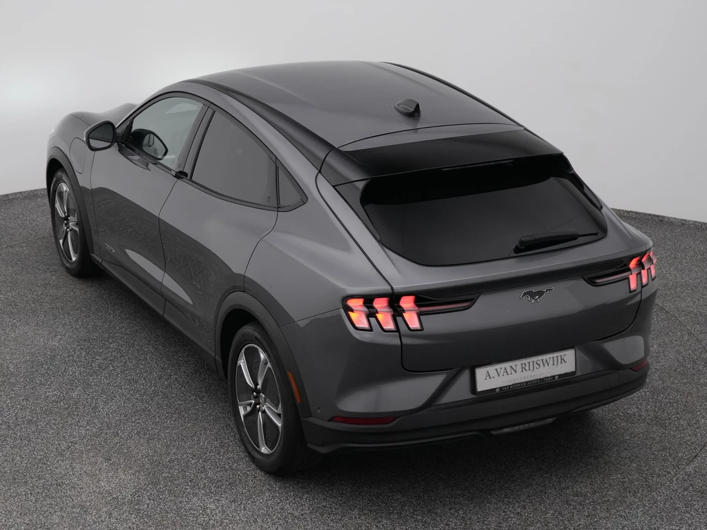 Ford Mustang Mach-E – foto 6