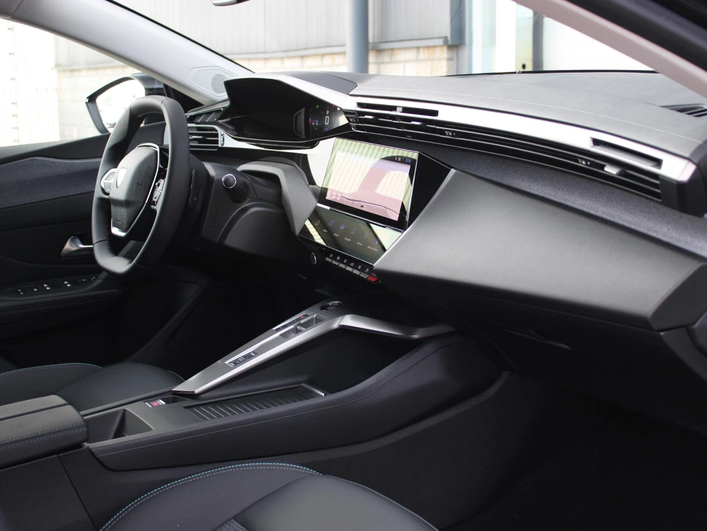 Peugeot 408 – foto 15