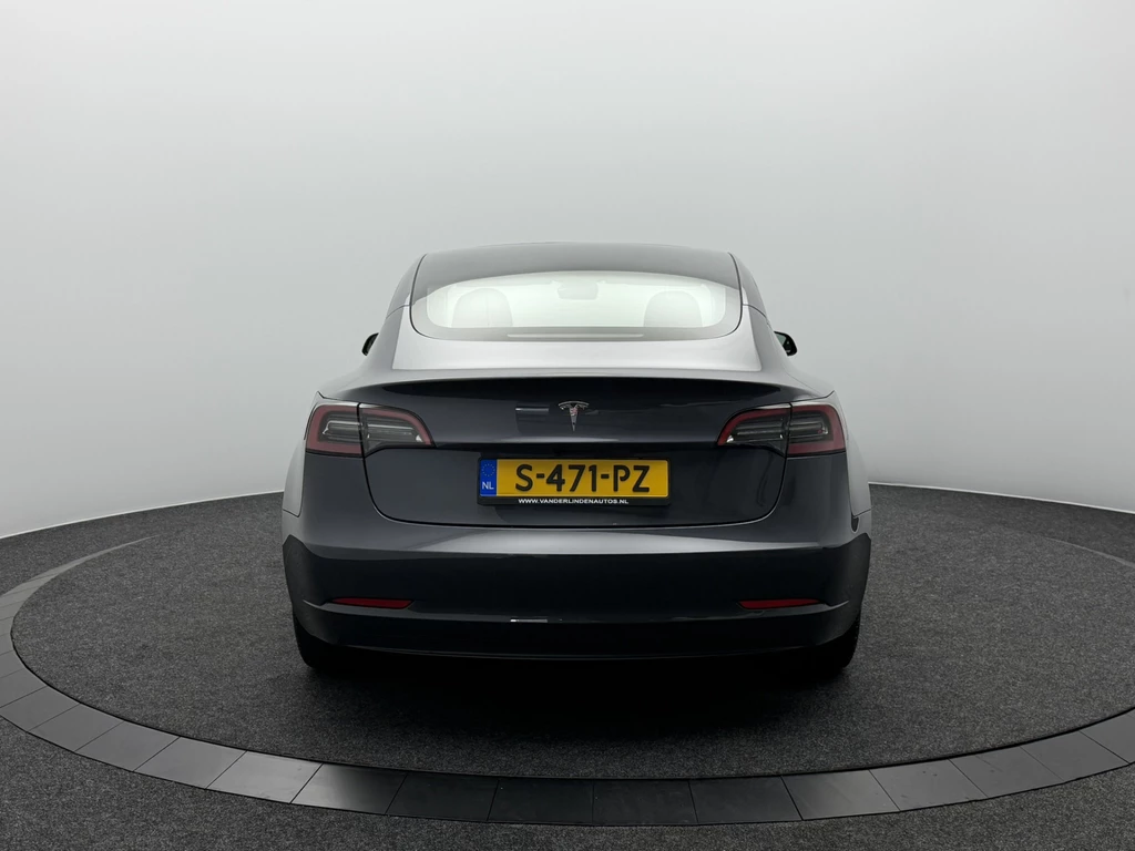 Tesla Model 3 – foto 4