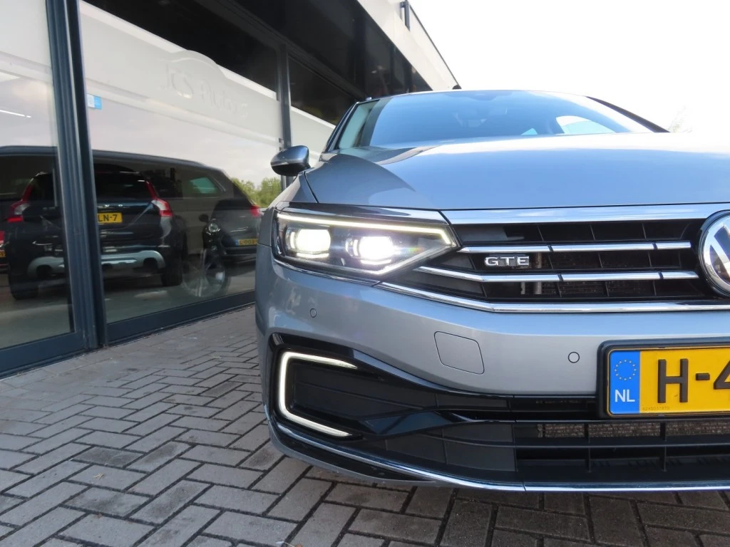 Volkswagen Passat – foto 7