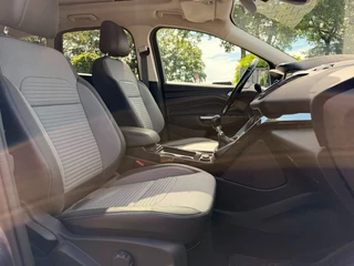Ford Kuga – thumbnail 23