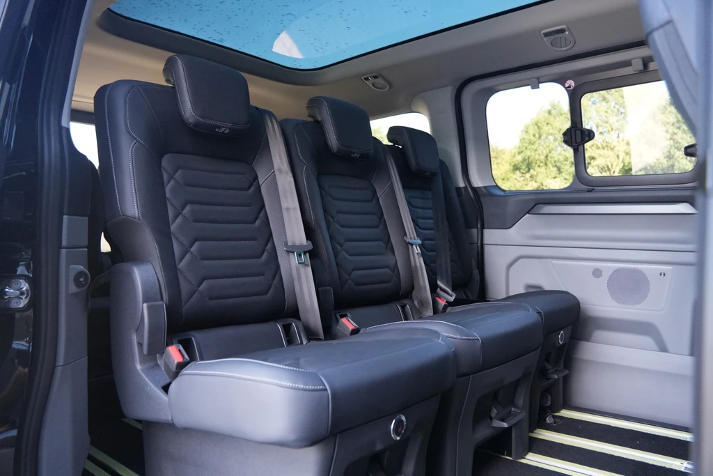 Ford Tourneo Custom – foto 13