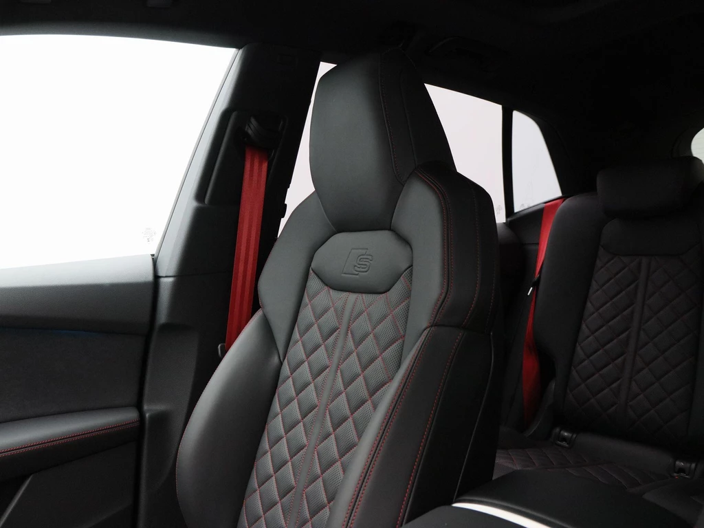 Audi Q8 – foto 48