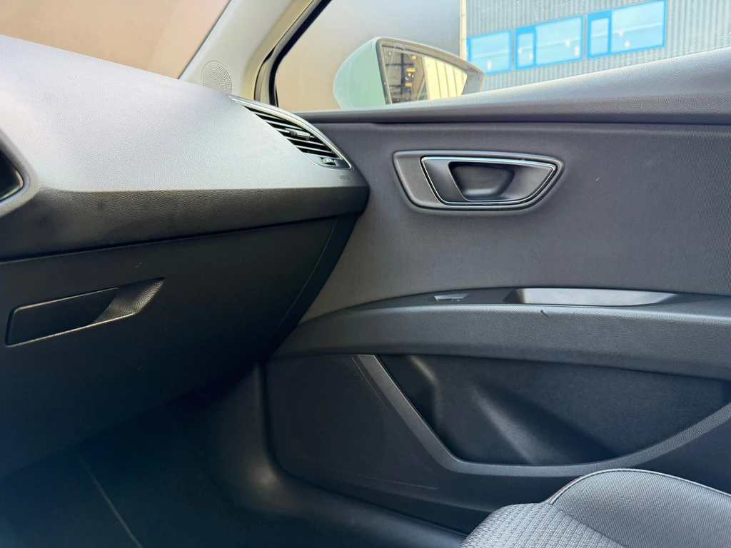 SEAT Leon – foto 40