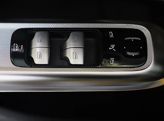Mercedes-Benz E-Klasse – thumbnail 35