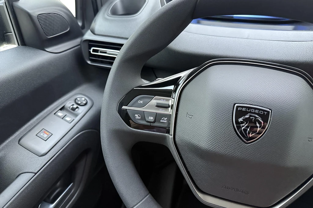 Peugeot e-Partner – foto 17