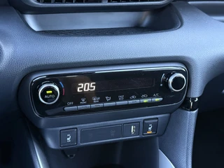 Toyota Yaris – thumbnail 24