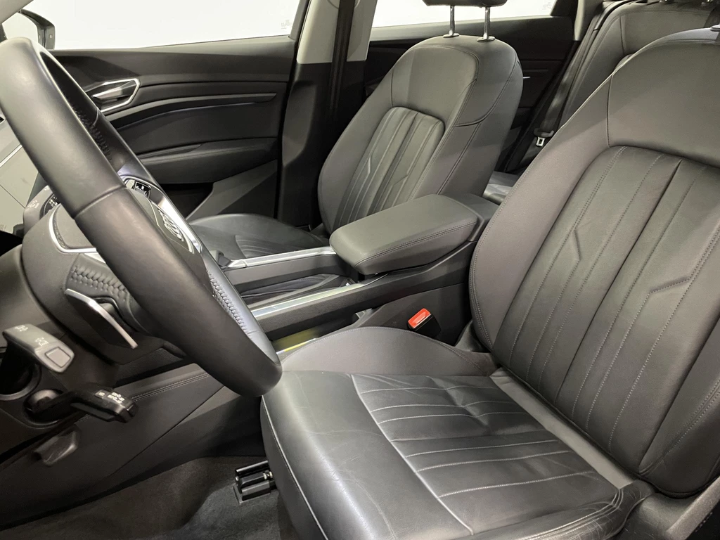 Audi e-tron – foto 13