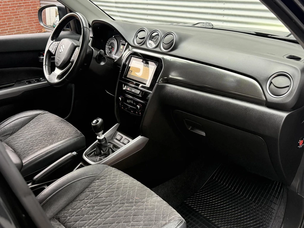 Suzuki Vitara – foto 18