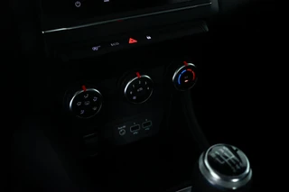 Renault Captur – thumbnail 28
