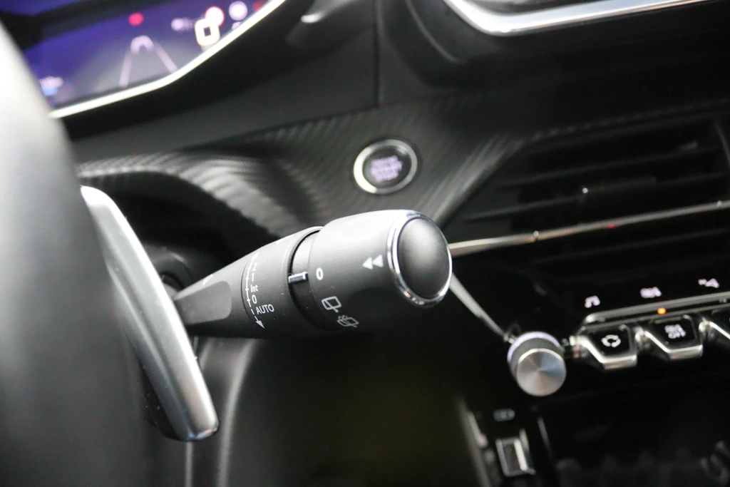 Peugeot 208 – foto 46