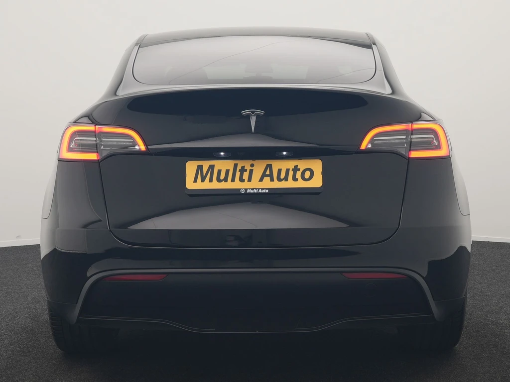 Tesla Model Y – foto 5