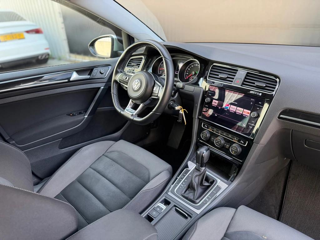 Volkswagen Golf – foto 27