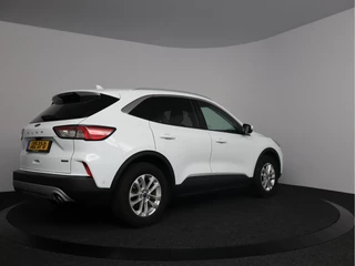 Ford Kuga – thumbnail 6