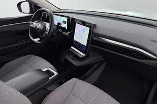 Renault Megane E-Tech – thumbnail 15