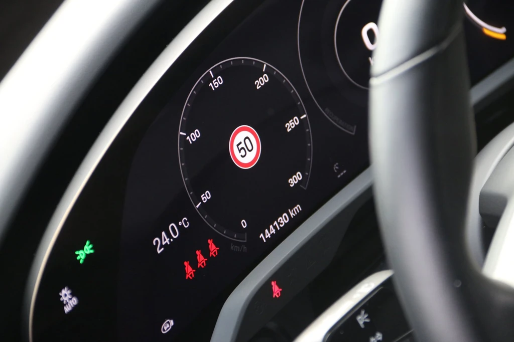 Porsche Taycan – foto 27