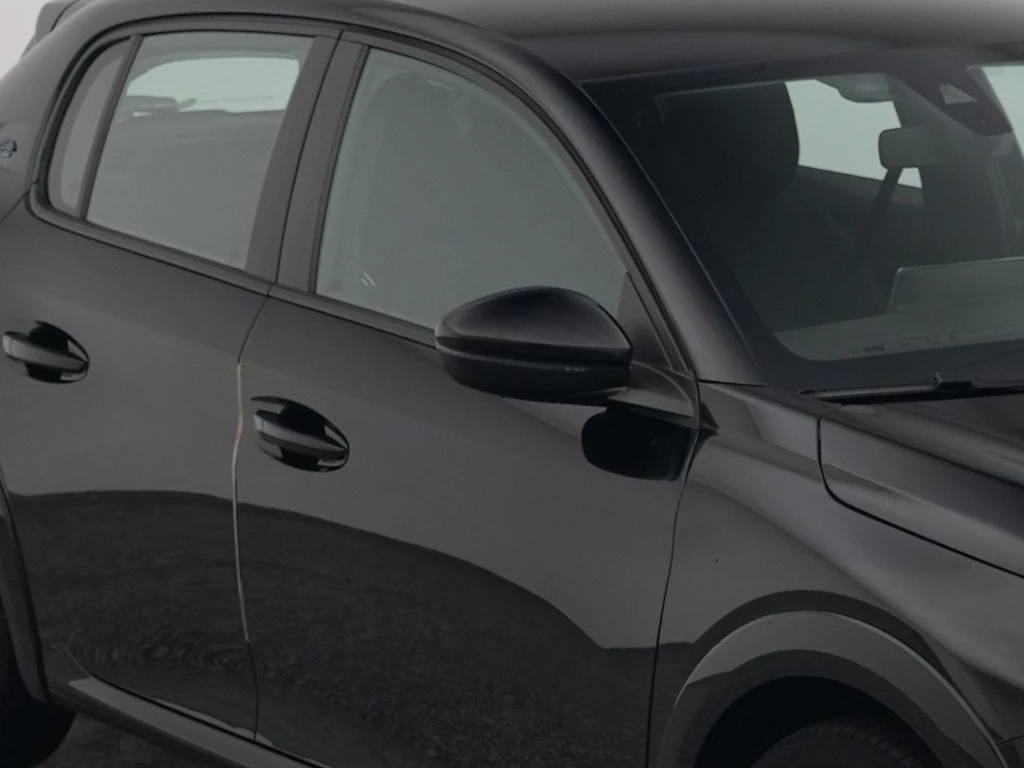 Peugeot e-208 – foto 32