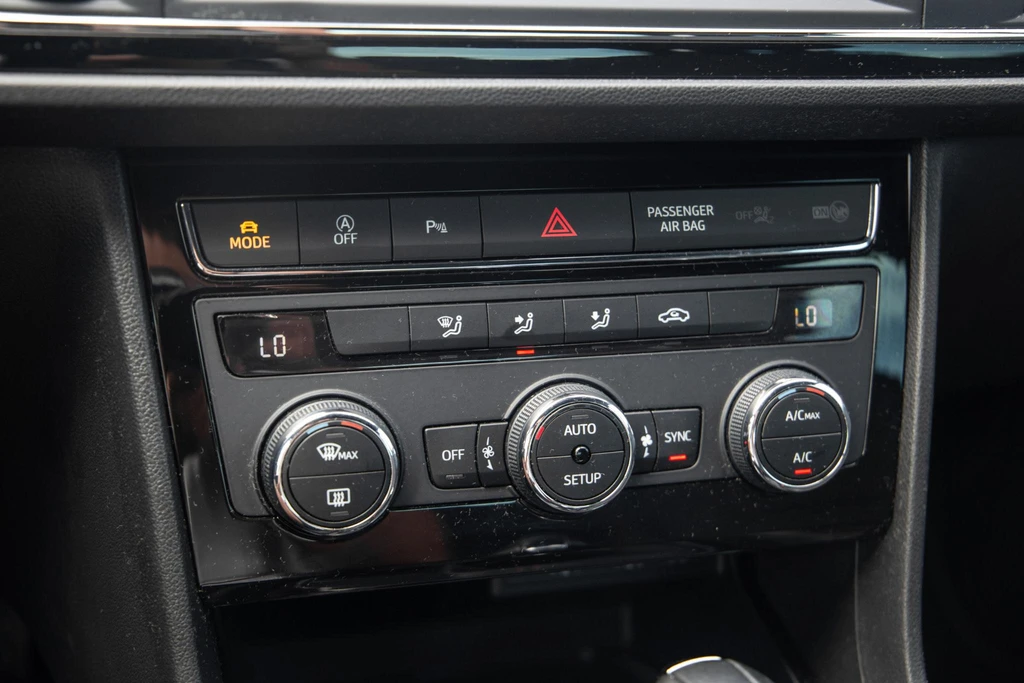 SEAT Leon – foto 39