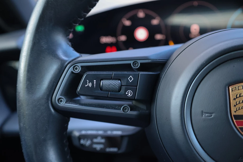 Porsche Taycan – foto 34