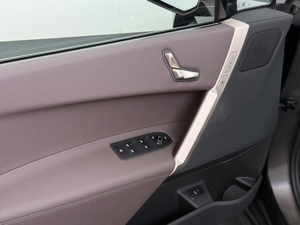 BMW iX – foto 15