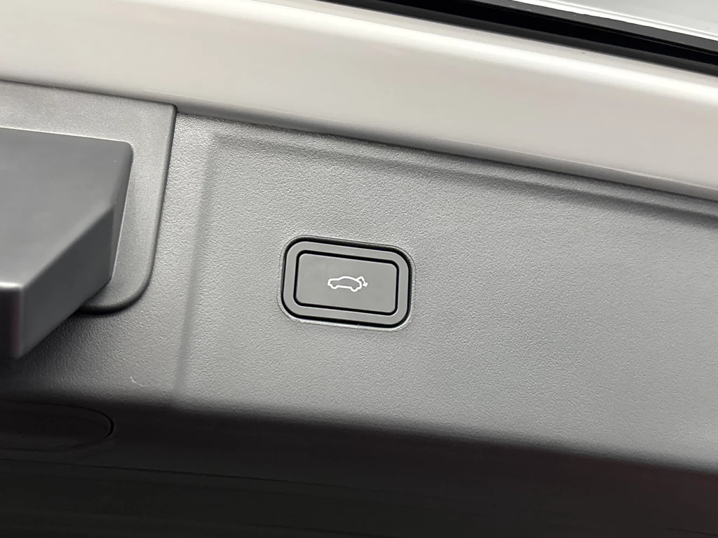 Lynk & Co 08 – foto 14